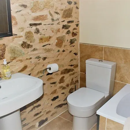The Gites At Le Tilleul - 2 Independent Gites With Pool, Playpark, Gym, Sauna & Gardens Le Lindois