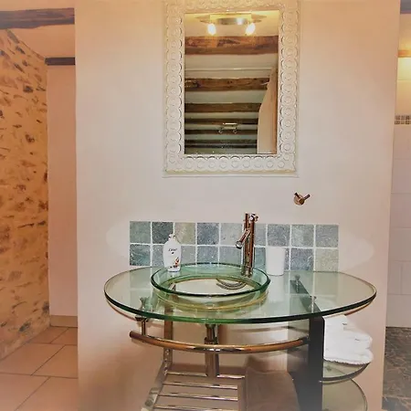 The Gites At Le Tilleul - 2 Independent Gites With Pool, Playpark, Gym, Sauna & Gardens