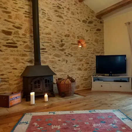 The Gites At Le Tilleul - 2 Independent Gites With Pool, Playpark, Gym, Sauna & Gardens Le Lindois